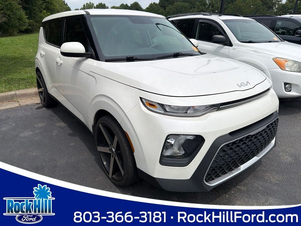 2022 Kia Soul LX