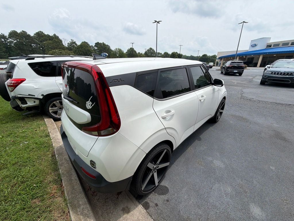 2022 Kia Soul LX