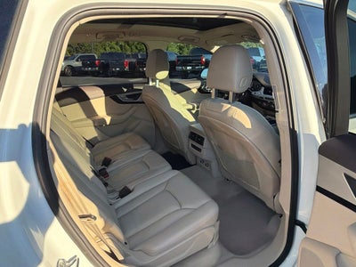 2019 Audi Q7 45 SE Premium quattro