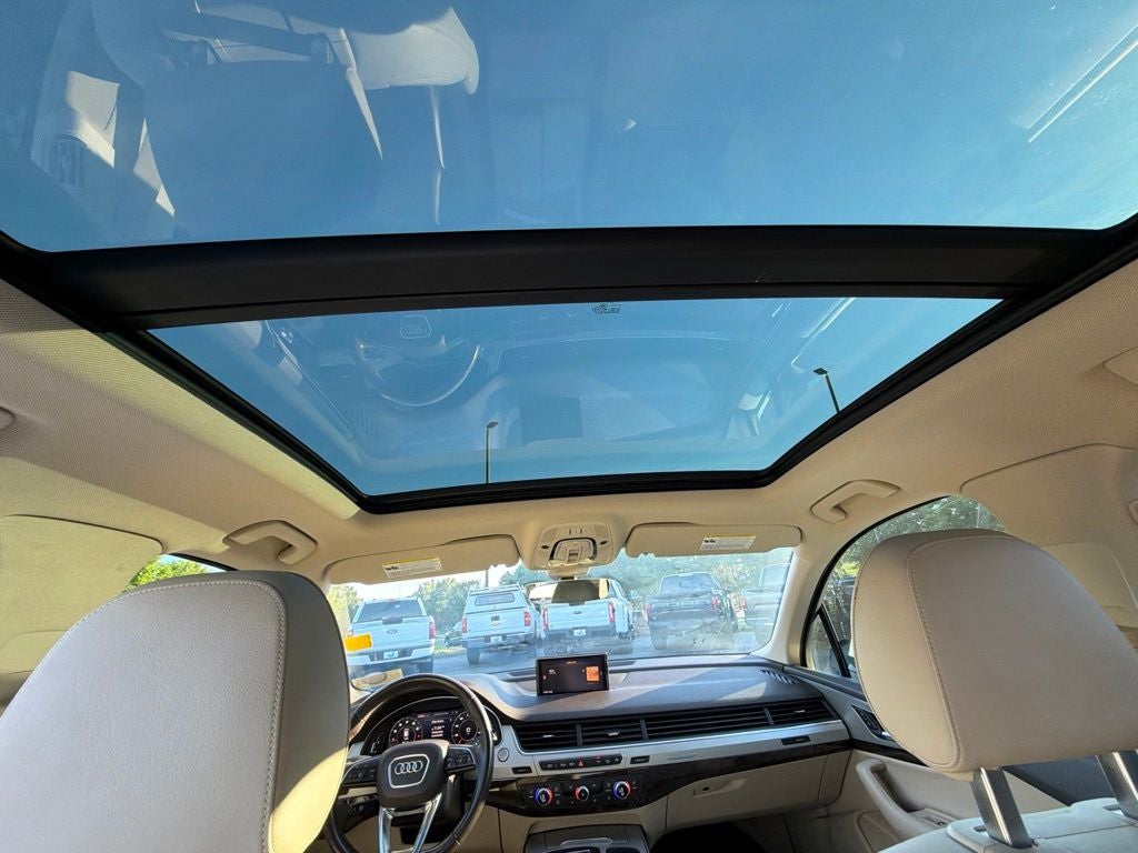 2019 Audi Q7 45 SE Premium quattro