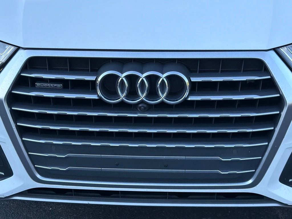 2019 Audi Q7 45 SE Premium quattro
