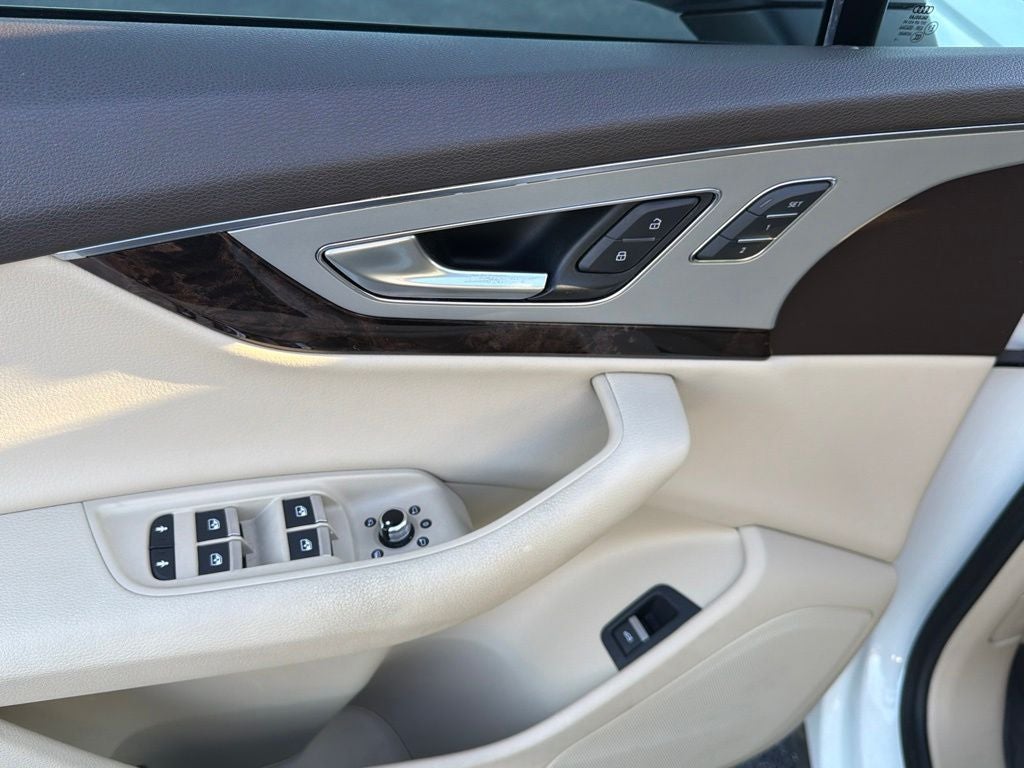 2019 Audi Q7 45 SE Premium quattro