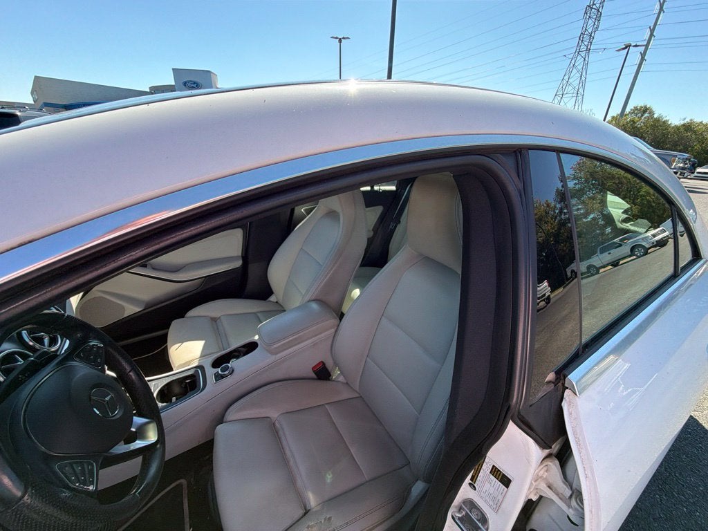 2019 Mercedes-Benz CLA 9