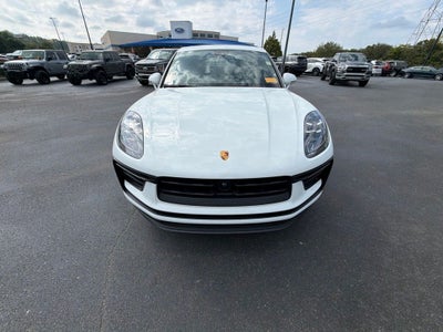 2024 Porsche Macan Base