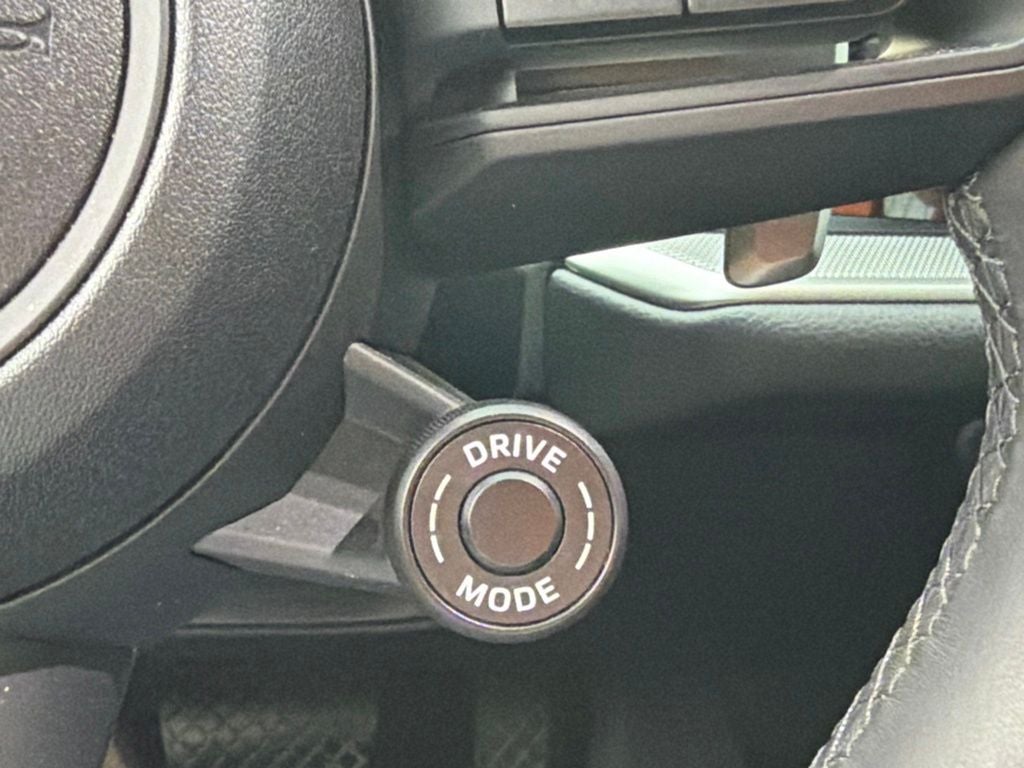 2025 Porsche Cayenne Base