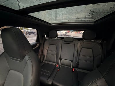 2025 Porsche Cayenne Base