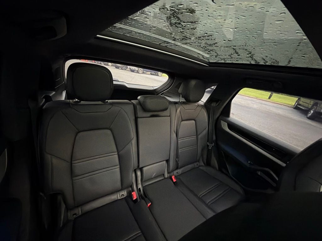 2025 Porsche Cayenne Base