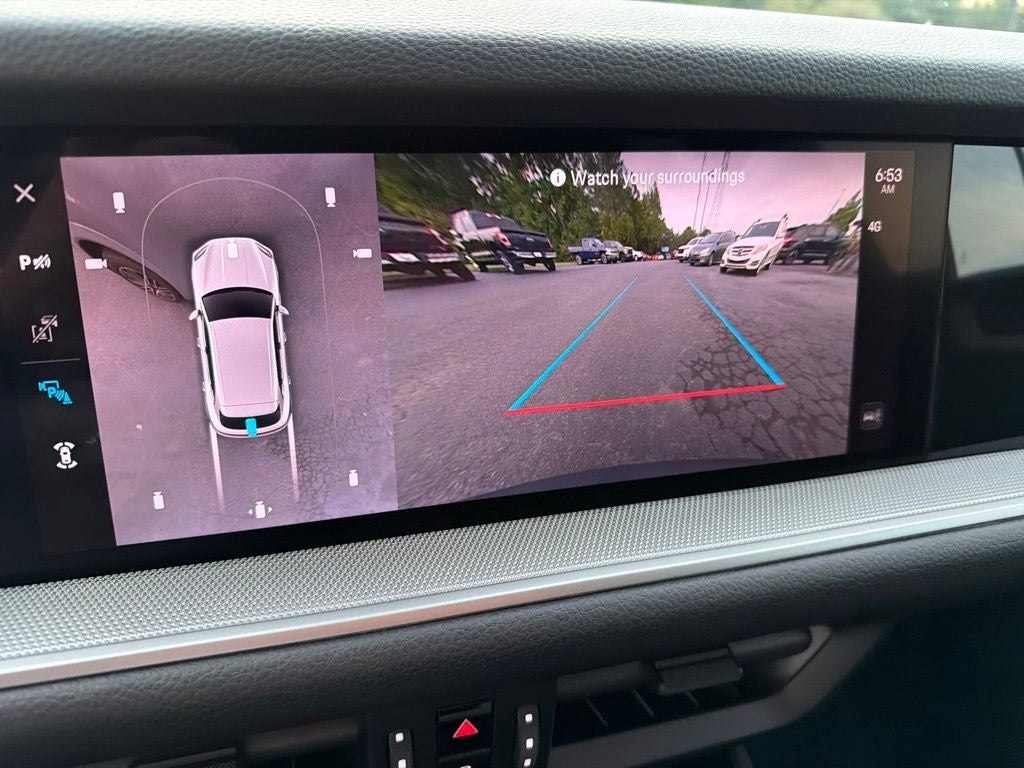 2025 Porsche Cayenne Base