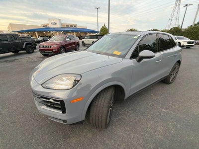 2025 Porsche Cayenne Base