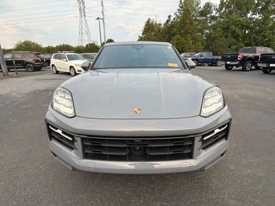 2025 Porsche Cayenne Base