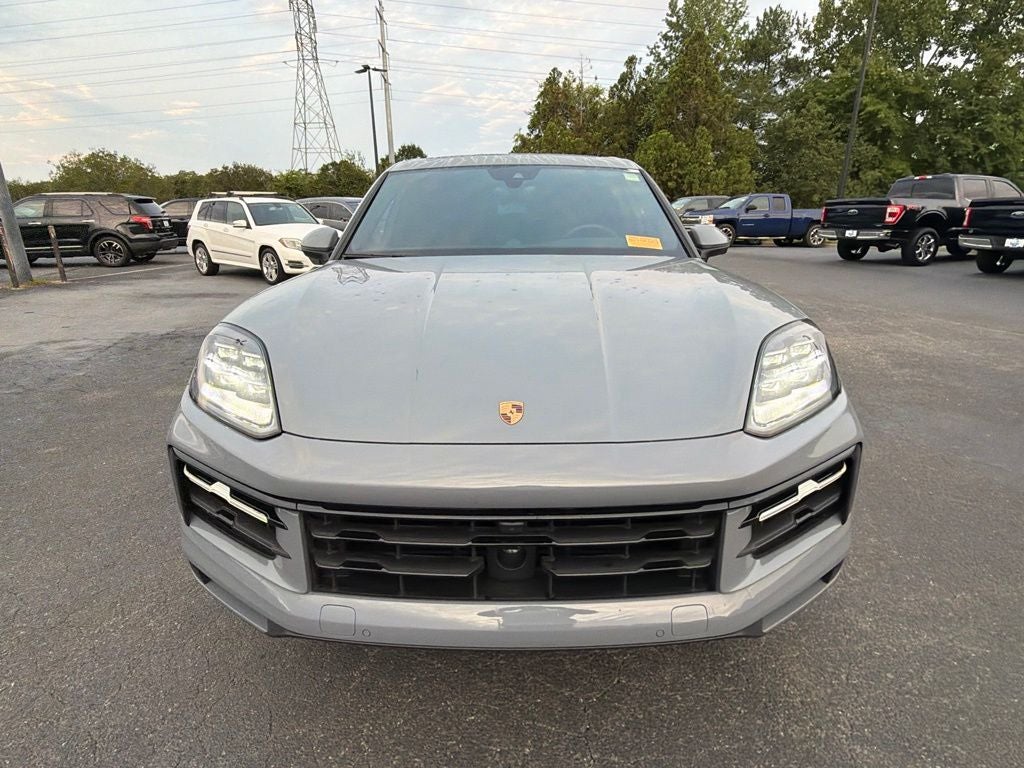 2025 Porsche Cayenne Base