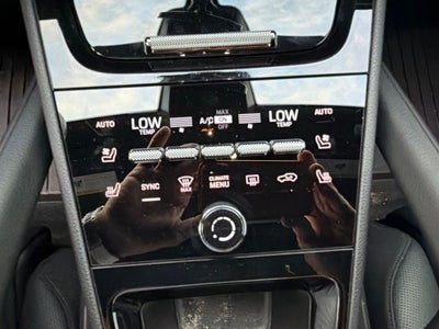 2025 Porsche Cayenne Base