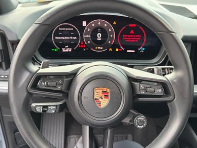2025 Porsche Cayenne Base