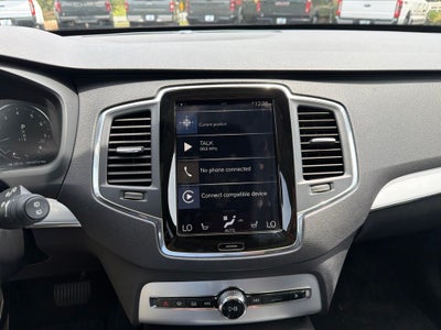2017 Volvo XC90 T6 Momentum