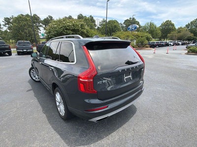 2017 Volvo XC90 T6 Momentum
