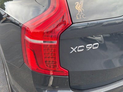 2017 Volvo XC90 T6 Momentum