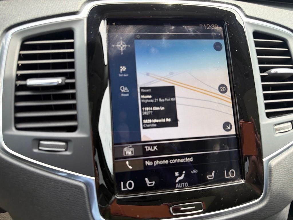 2017 Volvo XC90 T6 Momentum