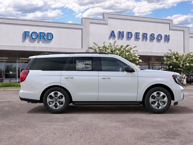 2027 Ford Expedition Active