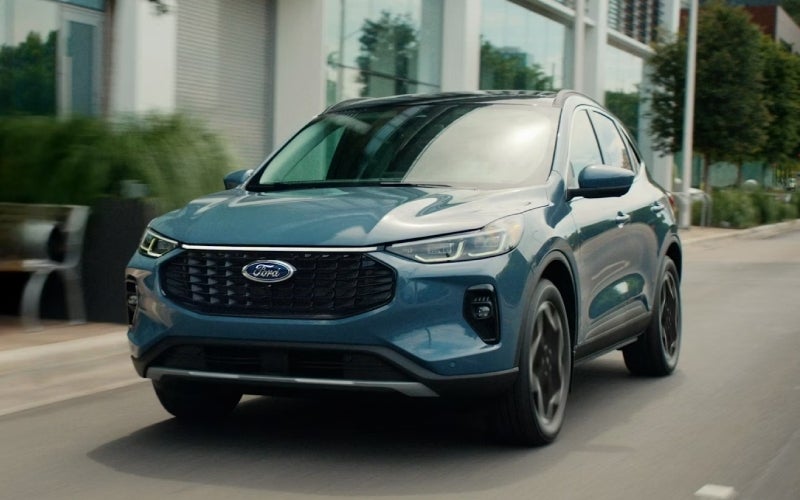 2026fordescapeplug-inhybrid-exterior-01