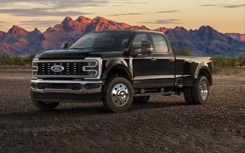 2027fordsuperdutyf-450-exterior-01